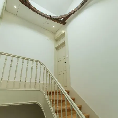 Apartment Picasso By Pch
